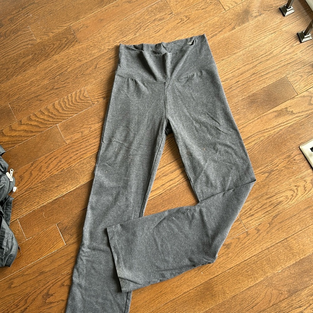 2/$25 - Calvin Klein Performance Gray Yoga Pants - Size M
